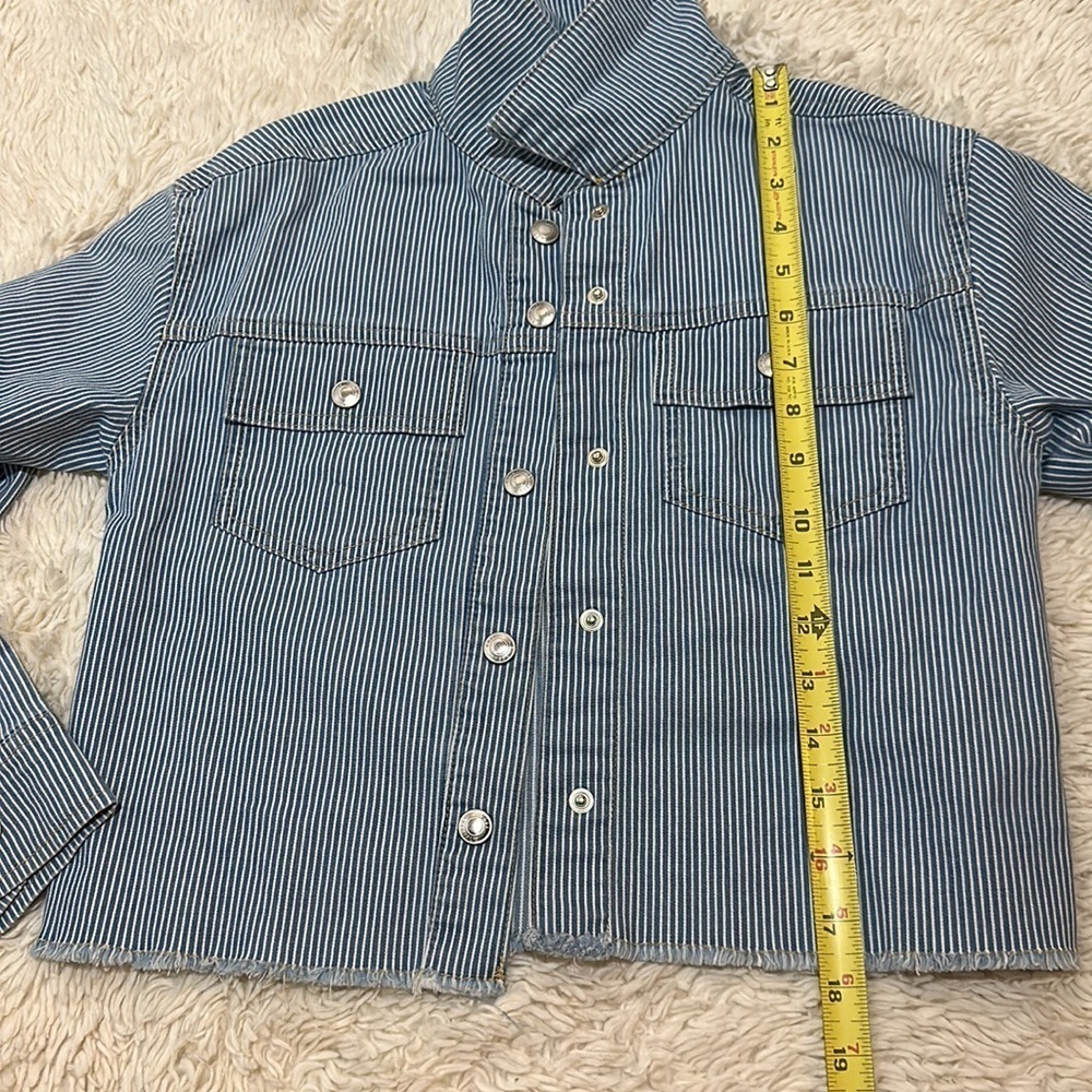 Free Assembly Girls Cut-Off Striped Denim Jacket, size L(10-12) - Picture 5 of 9